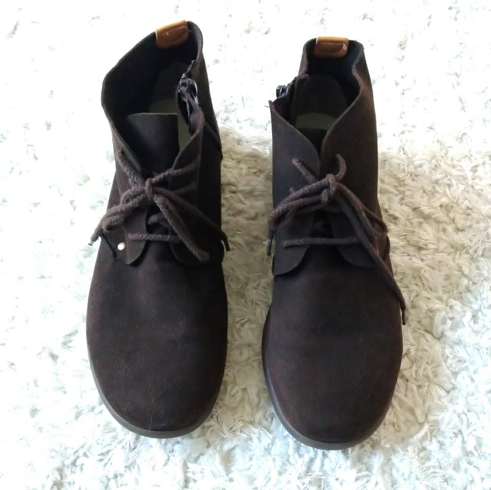 Mâre Mâre Womens Suede Boots From Japan